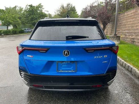 Used 2024 Acura ZDX Type S AWD/4WD image 5