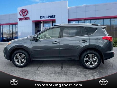 Used 2015 Toyota RAV4 XLE image 2
