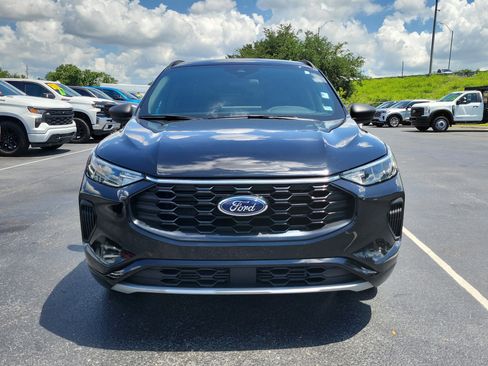 Certified 2024 Ford Escape ST-Line w/ Tech Pack #1 FWD image 2