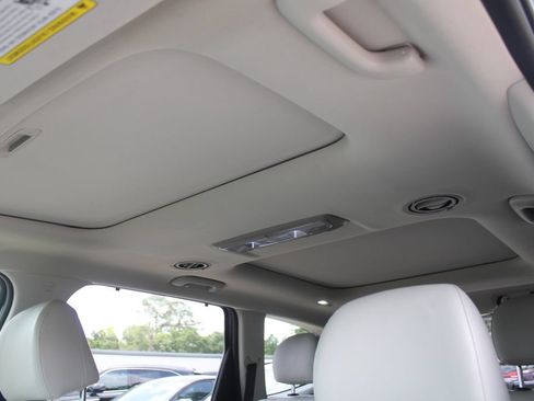 Used 2022 Kia Telluride SX w/ Towing Package FWD image 67