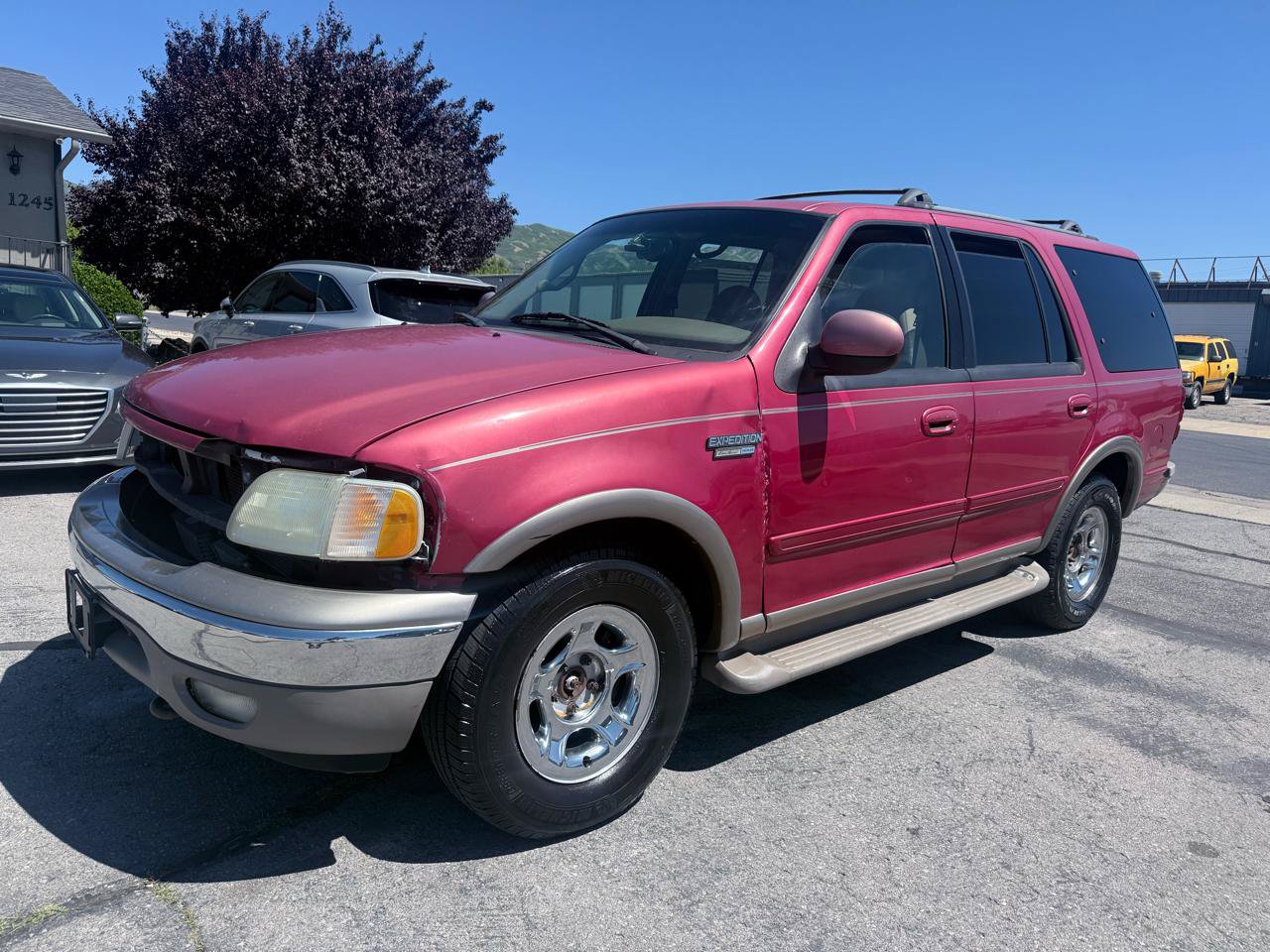 Used 2000 Ford Expedition Eddie Bauer AWD/4WD image 1