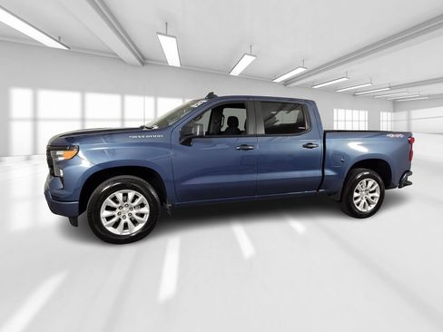 Used 2024 Chevrolet Silverado 1500 Custom AWD/4WD image 4