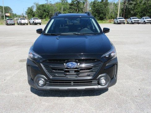 Used 2023 Subaru Outback Onyx Edition XT image 3