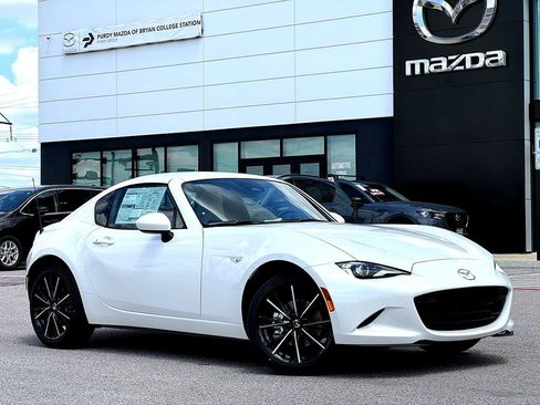 New 2026 MAZDA MX-5 Miata RF Grand Touring RWD image 1