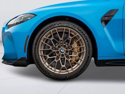 Used 2025 BMW M4 CS AWD/4WD image 9