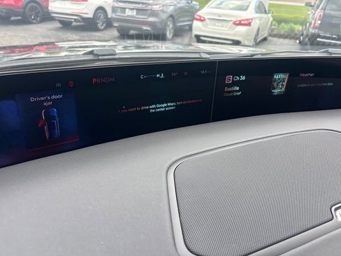 New 2026 Lincoln Navigator L Premier AWD/4WD image 18