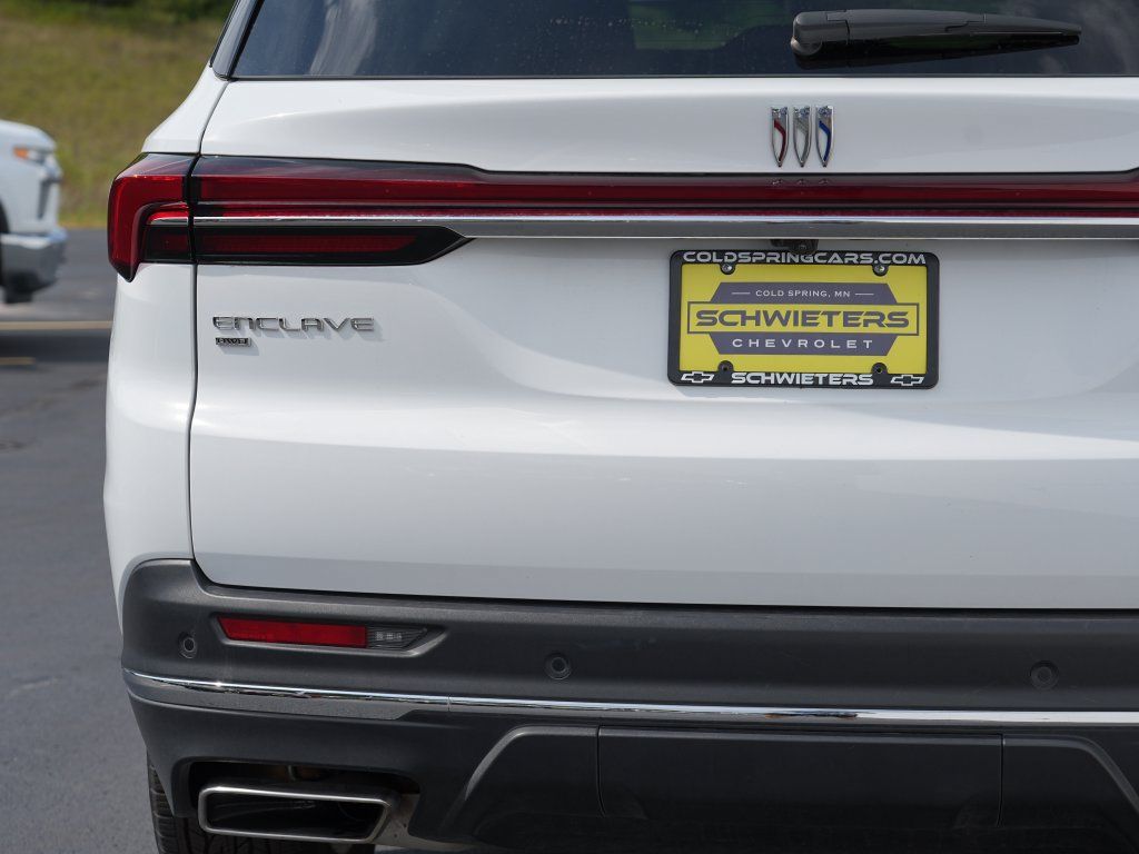 Certified 2026 Buick Enclave Preferred AWD/4WD image 10
