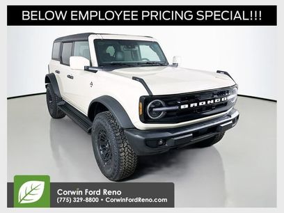 New 2026 Ford Bronco Outer Banks w/ Sasquatch Package