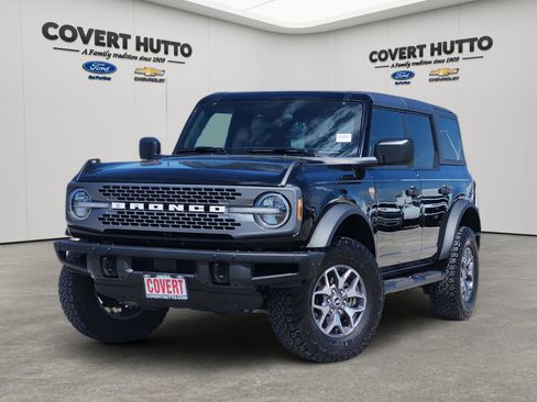 Used 2024 Ford Bronco Badlands AWD/4WD image 1