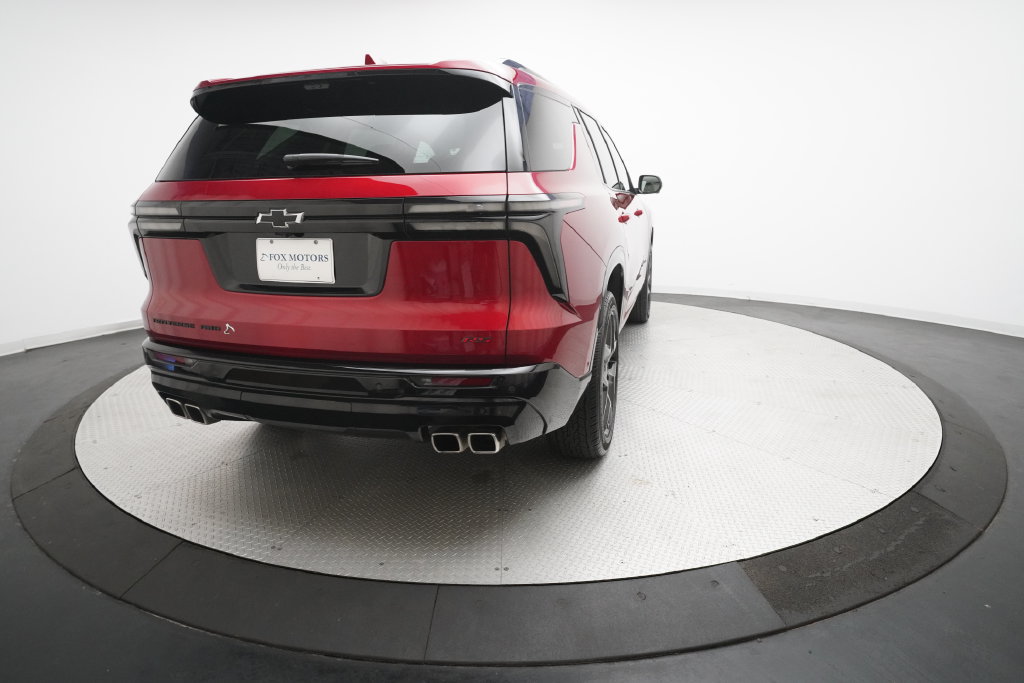 Used 2024 Chevrolet Traverse RS AWD/4WD image 13