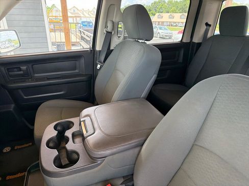 Used 2014 RAM 1500 Express AWD/4WD image 10