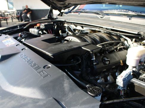 Used 2018 Chevrolet Tahoe Premier image 32