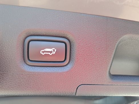 Used 2023 Hyundai Santa Fe SEL Premium AWD/4WD image 13