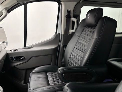 Used 2024 Ford Transit 150 Low Roof AWD image 41
