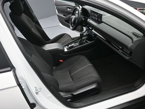 Certified 2023 Honda Accord Sport image 24
