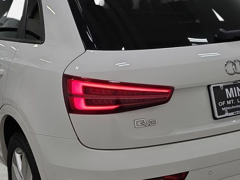 Used 2017 Audi Q3 2.0T Premium FWD image 33