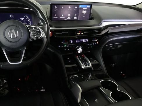 Used 2023 Acura MDX SH-AWD w/ Technology Package image 17