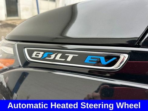 Used 2020 Chevrolet Bolt LT image 17