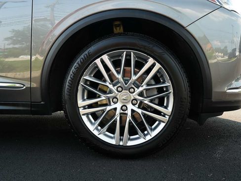 Certified 2023 Acura MDX w/ Advance Package AWD/4WD image 9