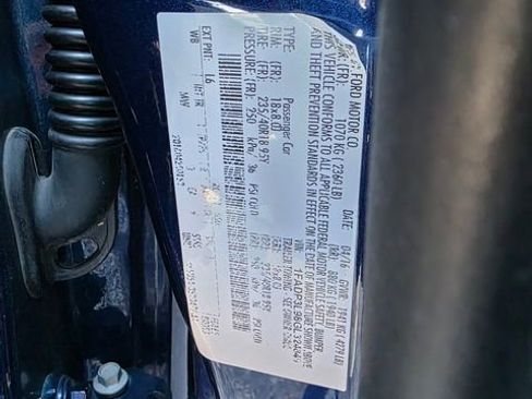 Used 2016 Ford Focus ST image 25