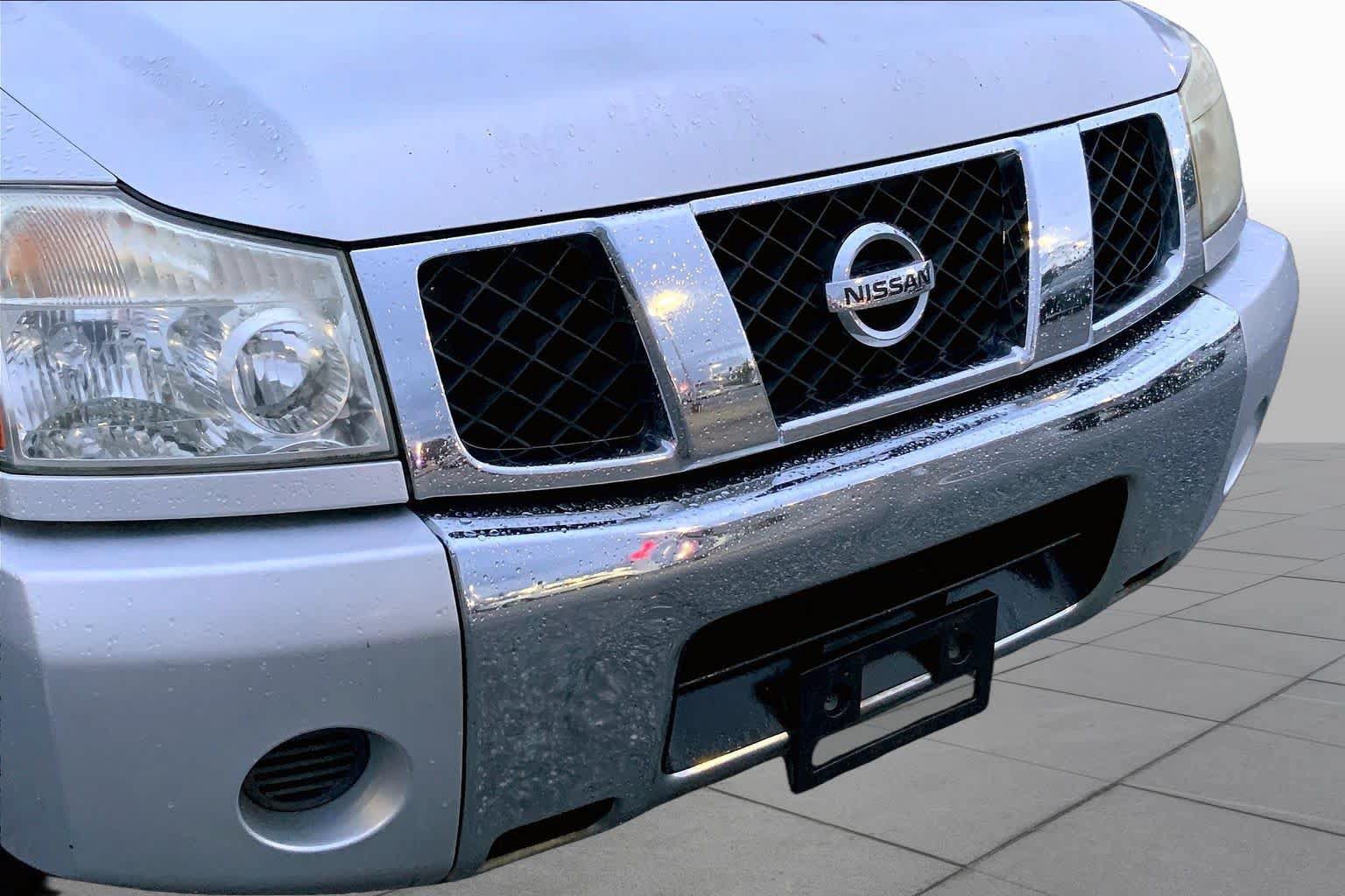 Used 2007 Nissan Titan SE RWD image 24