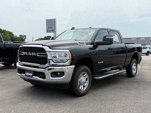 Used 2024 RAM 2500 Big Horn w/ Bed Utility Group AWD/4WD image 3