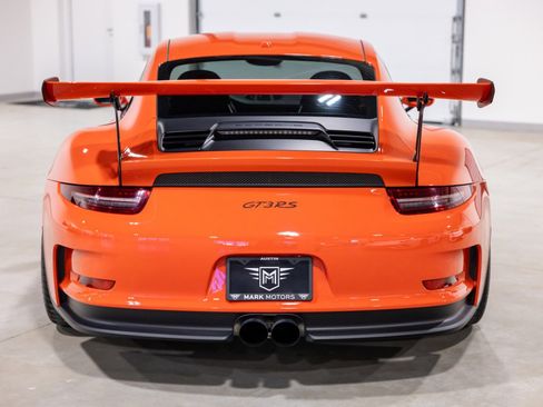 Used 2016 Porsche 911 GT3 RS image 8