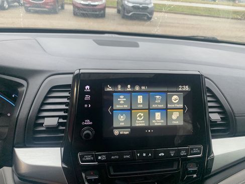 Used 2019 Honda Odyssey EX-L image 19