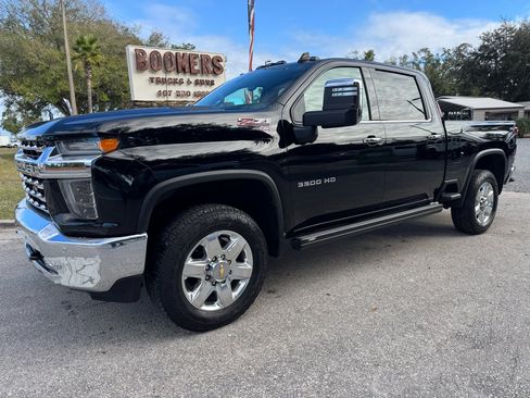 Used 2022 Chevrolet Silverado 3500 LTZ w/ LTZ Premium Package image 1