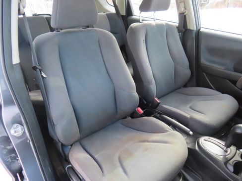 Used 2013 Honda Fit image 39