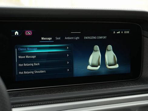 Used 2026 Mercedes-Benz G 63 AMG 4MATIC image 19