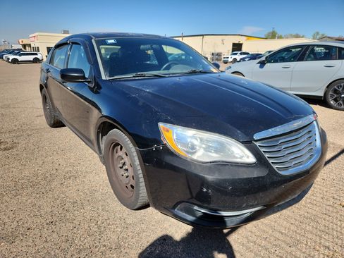 Used 2012 Chrysler 200 LX image 3