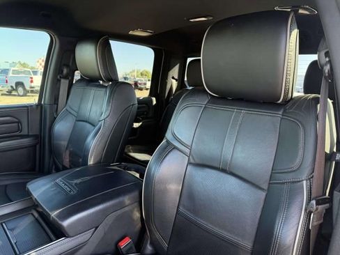 Used 2022 RAM 2500 Limited image 12