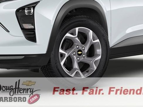 New 2026 Chevrolet Trax LT image 4