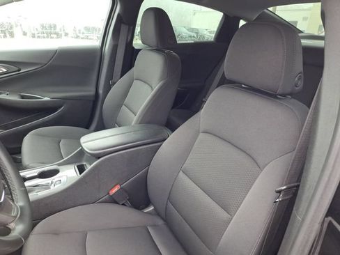 Used 2024 Chevrolet Malibu LT w/ Midnight Edition FWD image 5