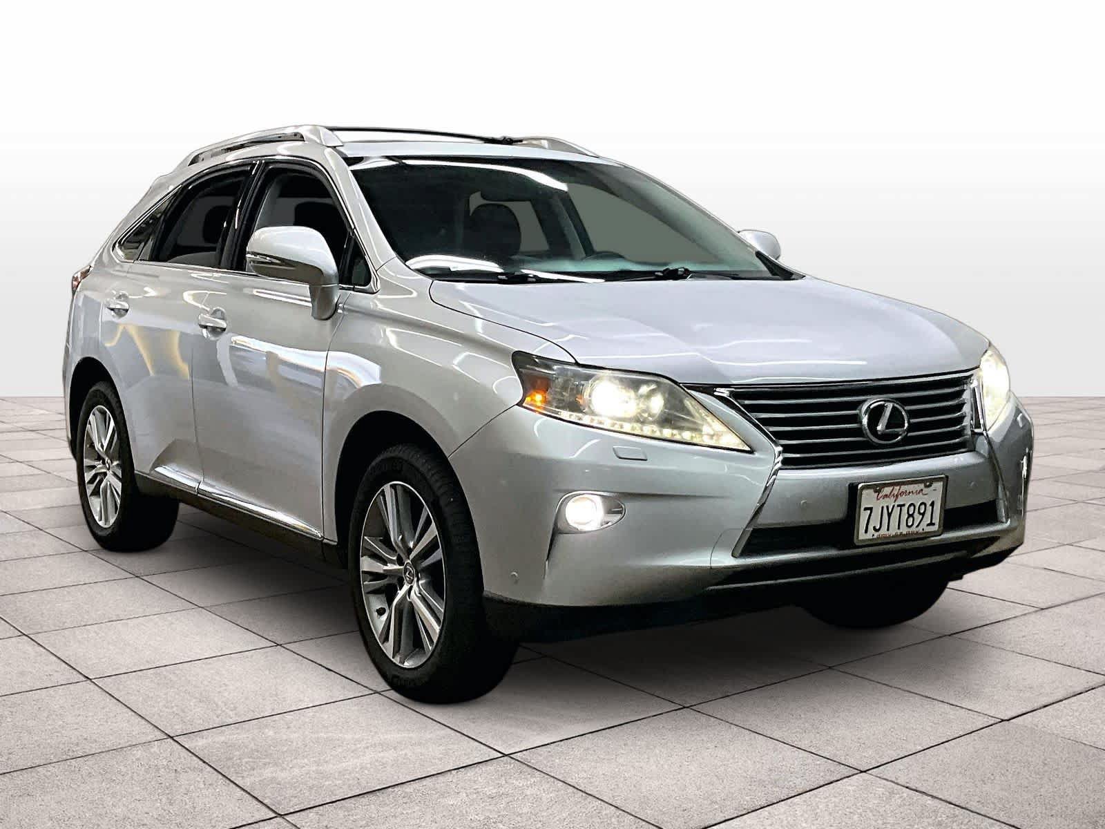 Used 2015 Lexus RX 350 AWD w/ Luxury Package image 2