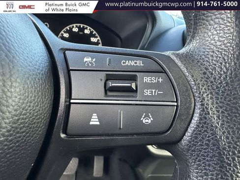 Used 2024 Honda HR-V LX image 31