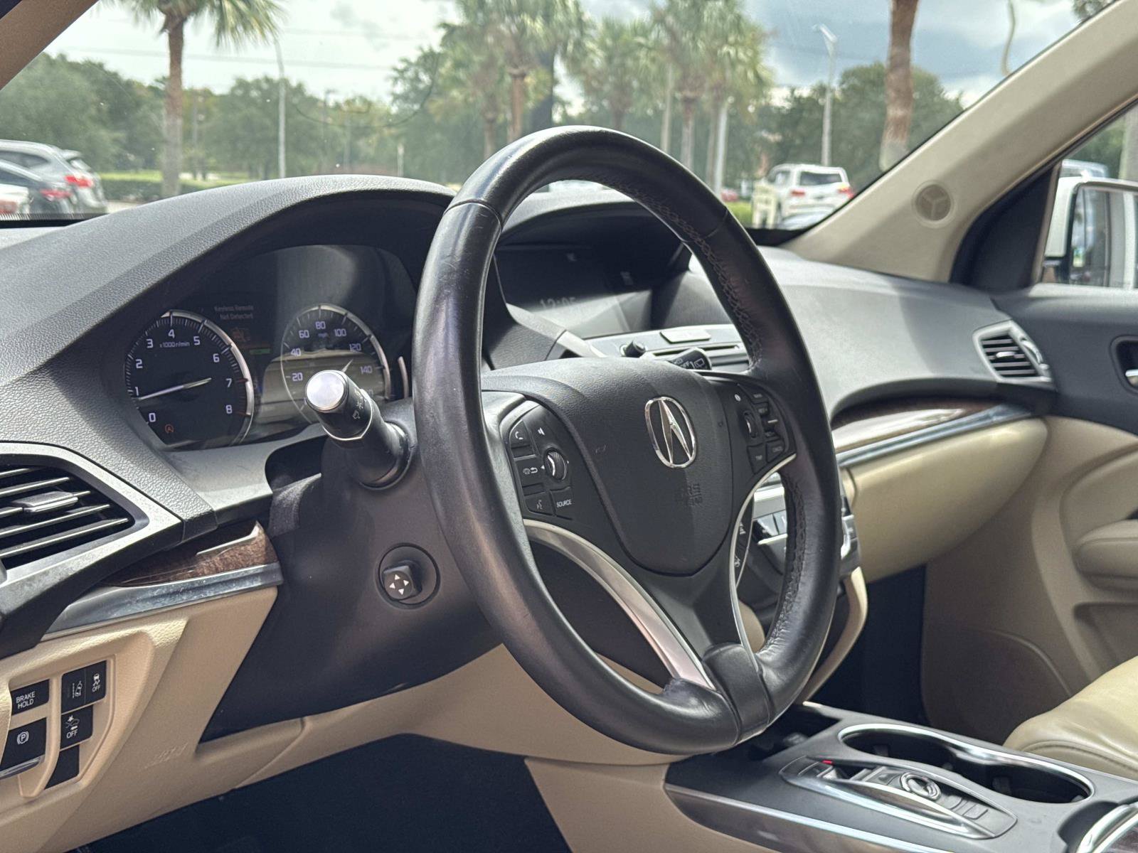 Used 2019 Acura MDX FWD image 16