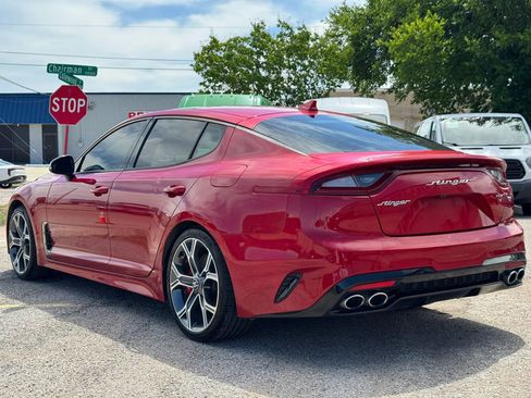 Used 2018 Kia Stinger GT2 RWD image 4