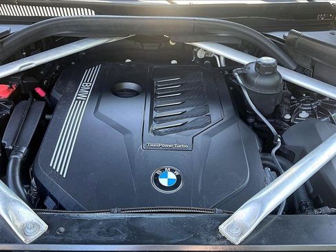Used 2020 BMW X5 xDrive40i w/ M Sport Package AWD/4WD image 31