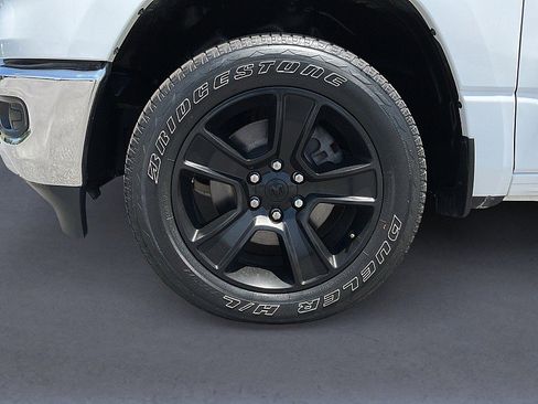 Used 2021 RAM 1500 Big Horn image 9