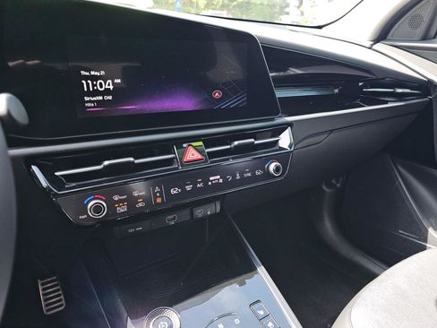 Used 2023 Kia Niro Wave FWD image 29