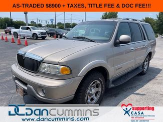 Used 2001 Lincoln Navigator 4WD video 1