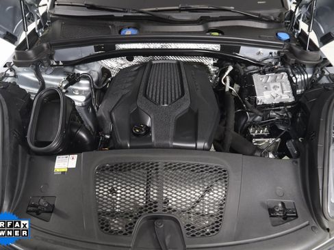 Used 2022 Porsche Macan image 60