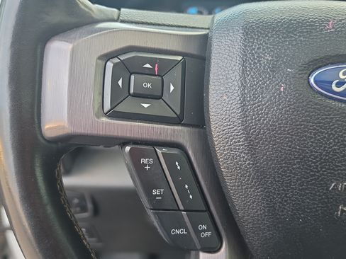 Used 2021 Ford Expedition Platinum AWD/4WD image 13