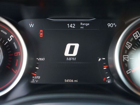 Used 2021 Dodge Challenger R/T Scat Pack RWD image 21