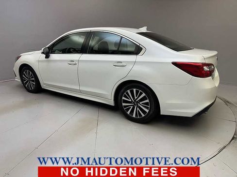 Used 2018 Subaru Legacy 2.5i Premium AWD/4WD image 3