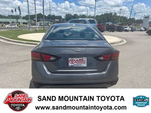 Used 2025 Nissan Altima 2.5 S FWD image 4