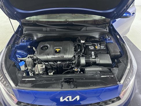 Used 2022 Kia Forte LXS FWD image 46