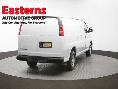 Used 2019 Chevrolet Express 2500 w/ Driver Convenience Package image 39